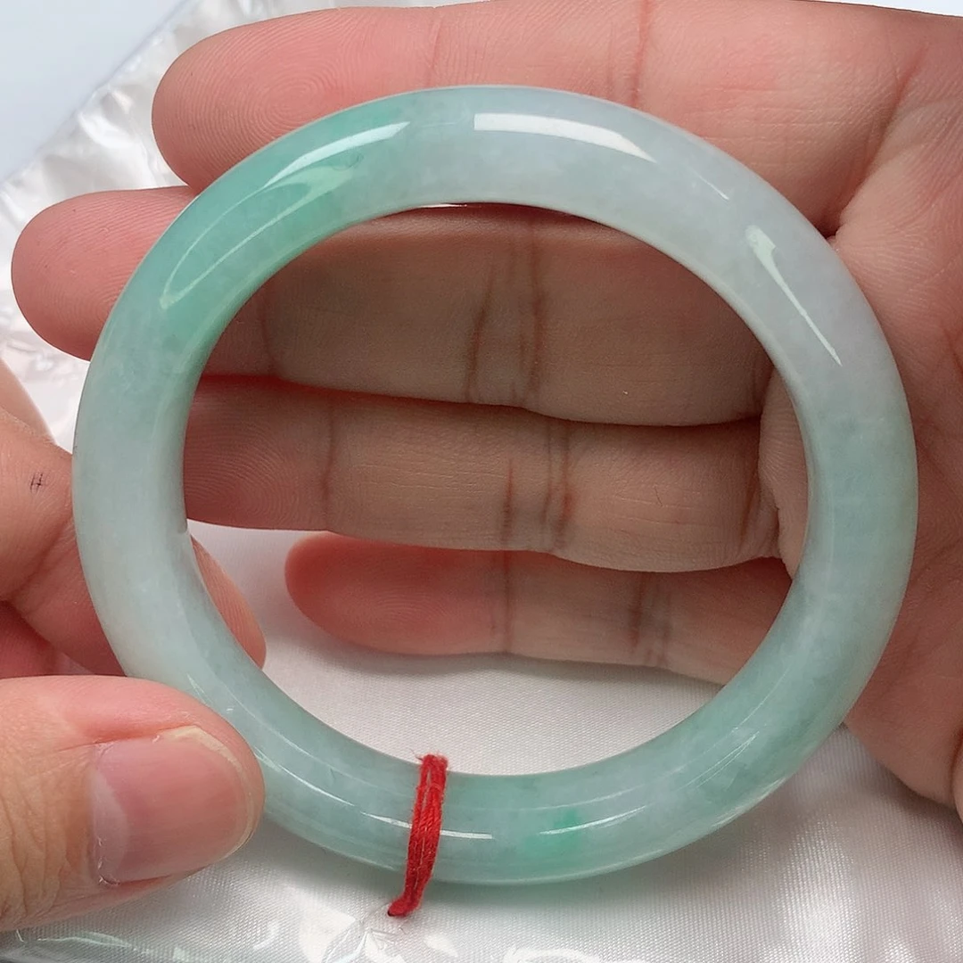 翡翠手镯未镶嵌353号