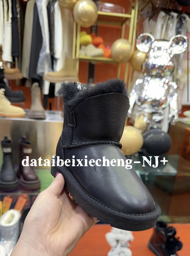 5853儿童雪地靴冬季