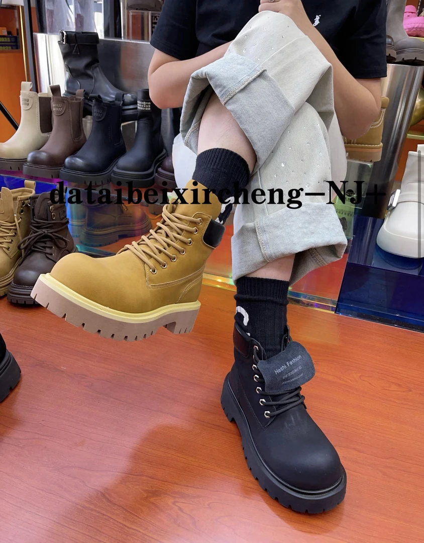 188-1秋季女马丁靴（清）