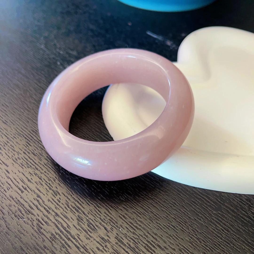 佘太翠雪花紫玉手镯