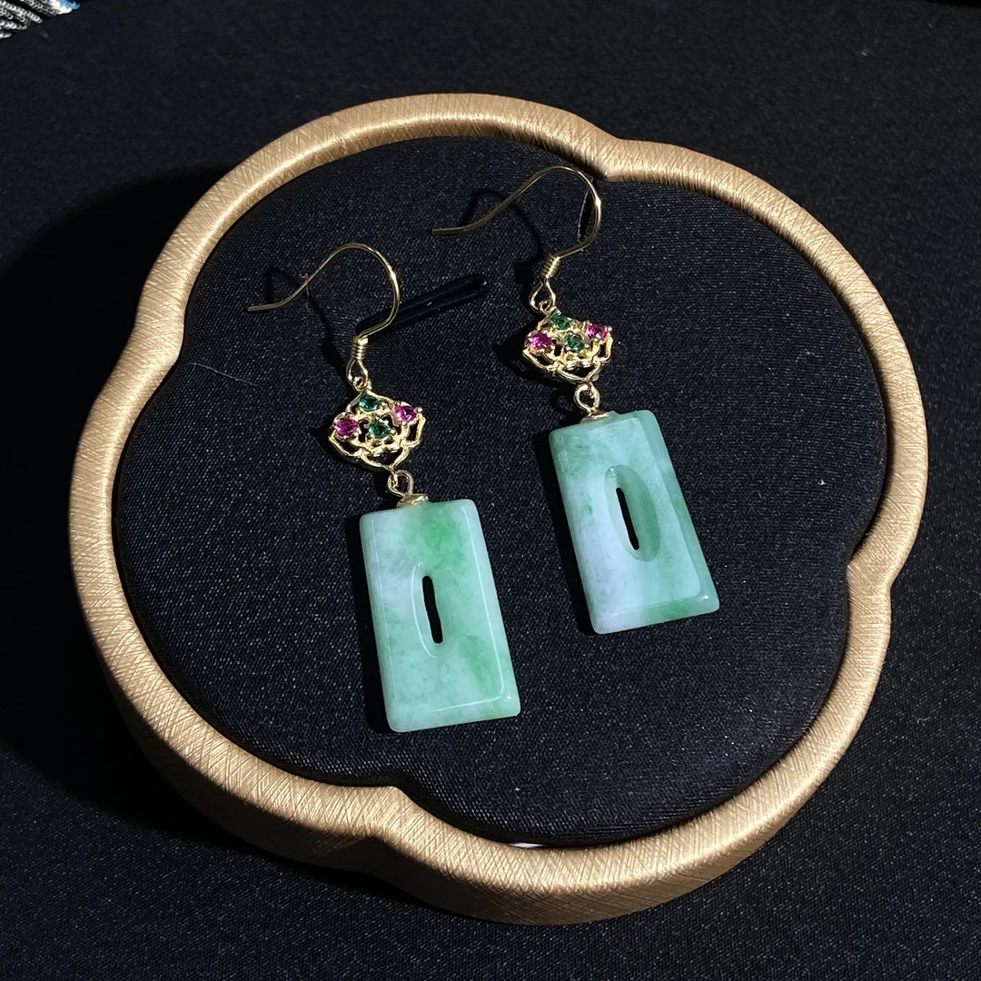 【618大促】9.14香港王老板-翡翠镶嵌耳饰多样性发一对7w40