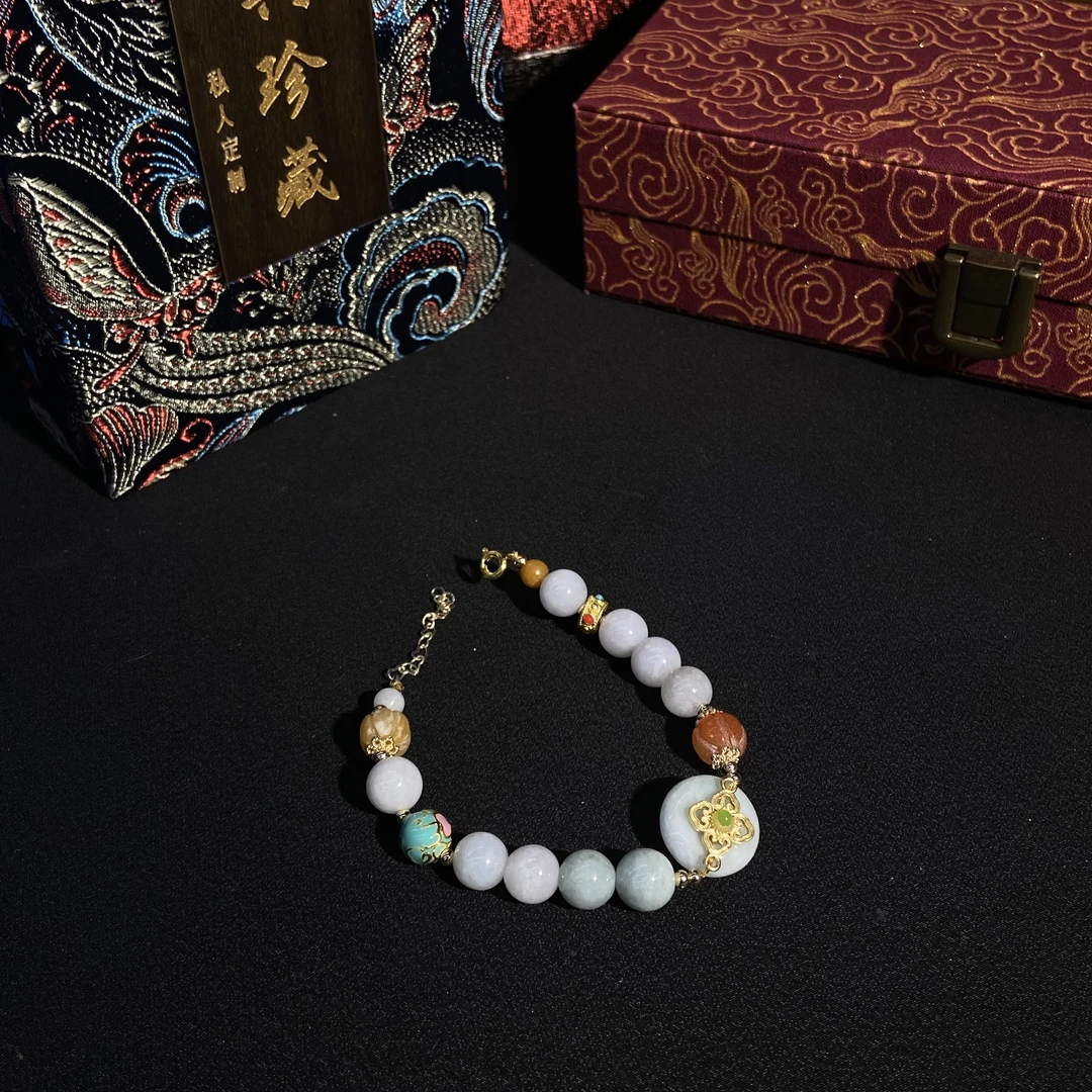 【618大促】8.13香港王老板-翡翠手链多样性发一随机1a702