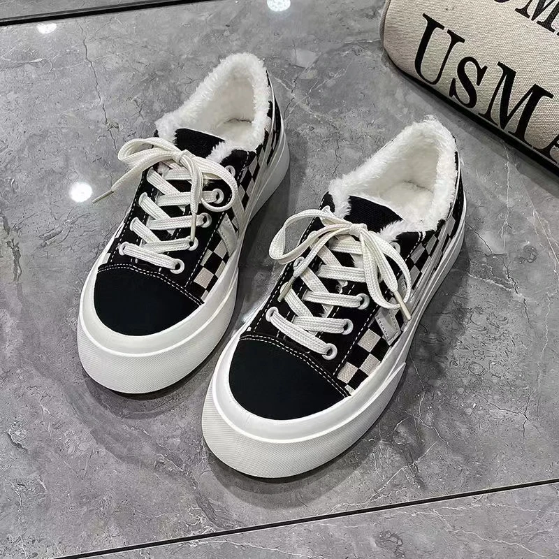 1122 黑米 低帮加绒休闲帆布鞋女ins潮流百搭板鞋