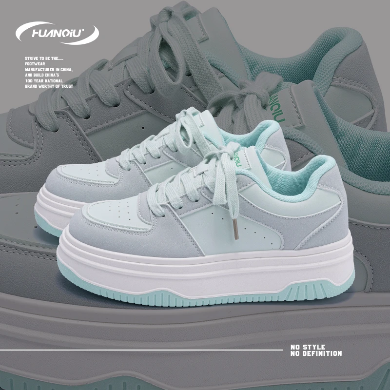 HUANQIU/环球厚底板鞋女款2025新款潮流百搭时尚小众学生休闲女鞋