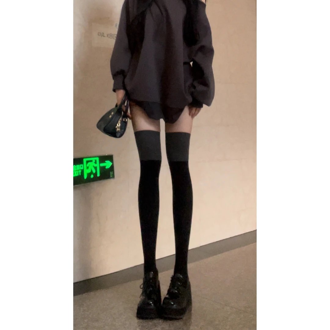 【过膝袜】黑灰拼接显瘦长筒过膝袜