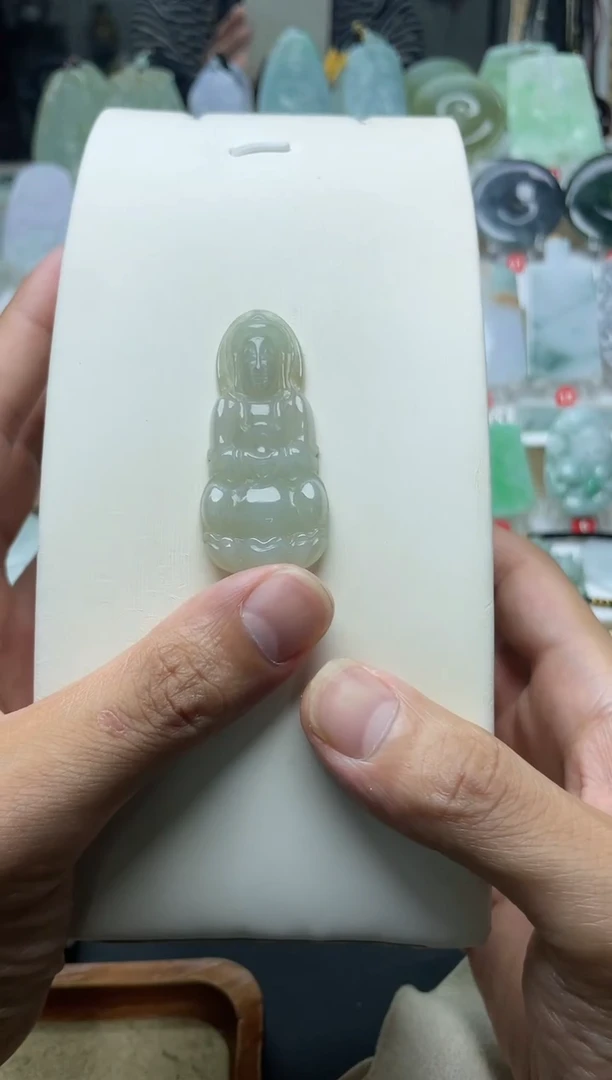 【闪购商品】翡翠颈饰未镶嵌天然缅甸A货翡翠