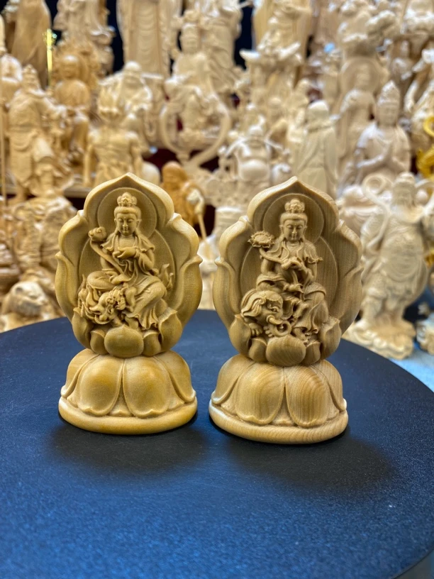 小叶黄杨实木雕刻工艺品摆件——文殊普贤菩萨尺寸：8公分