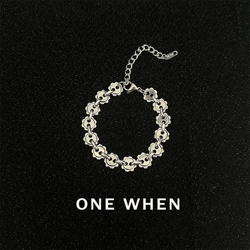 钛钢手链 小众设计太阳花手链时尚简约重工拼接情侣男女素款手链