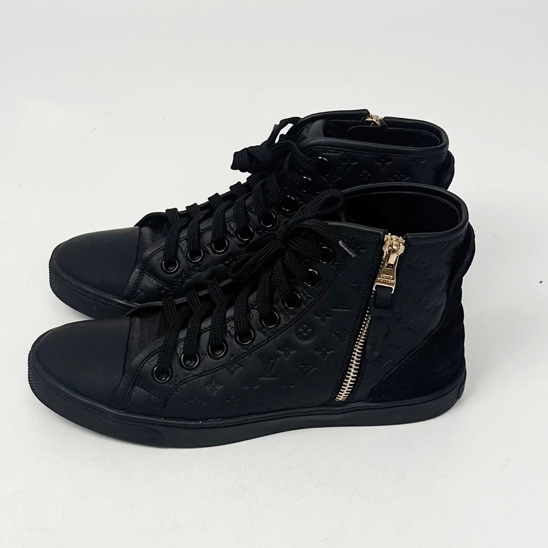 99新 LouisVuitton/路易威登 35码 黑色高帮板鞋 lm863