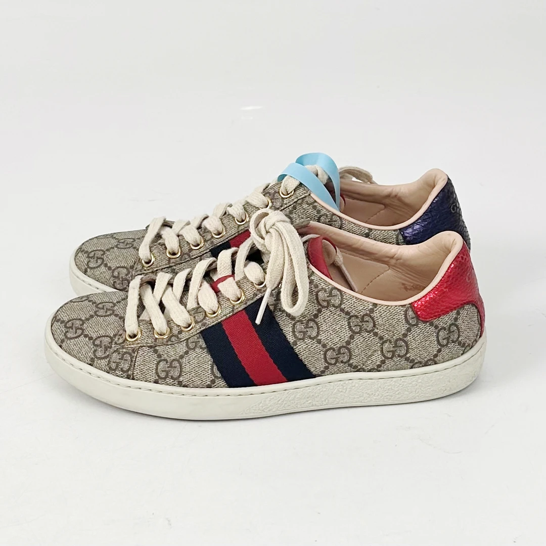 35码 古驰Gucci 满印老花板鞋 98新 lm204