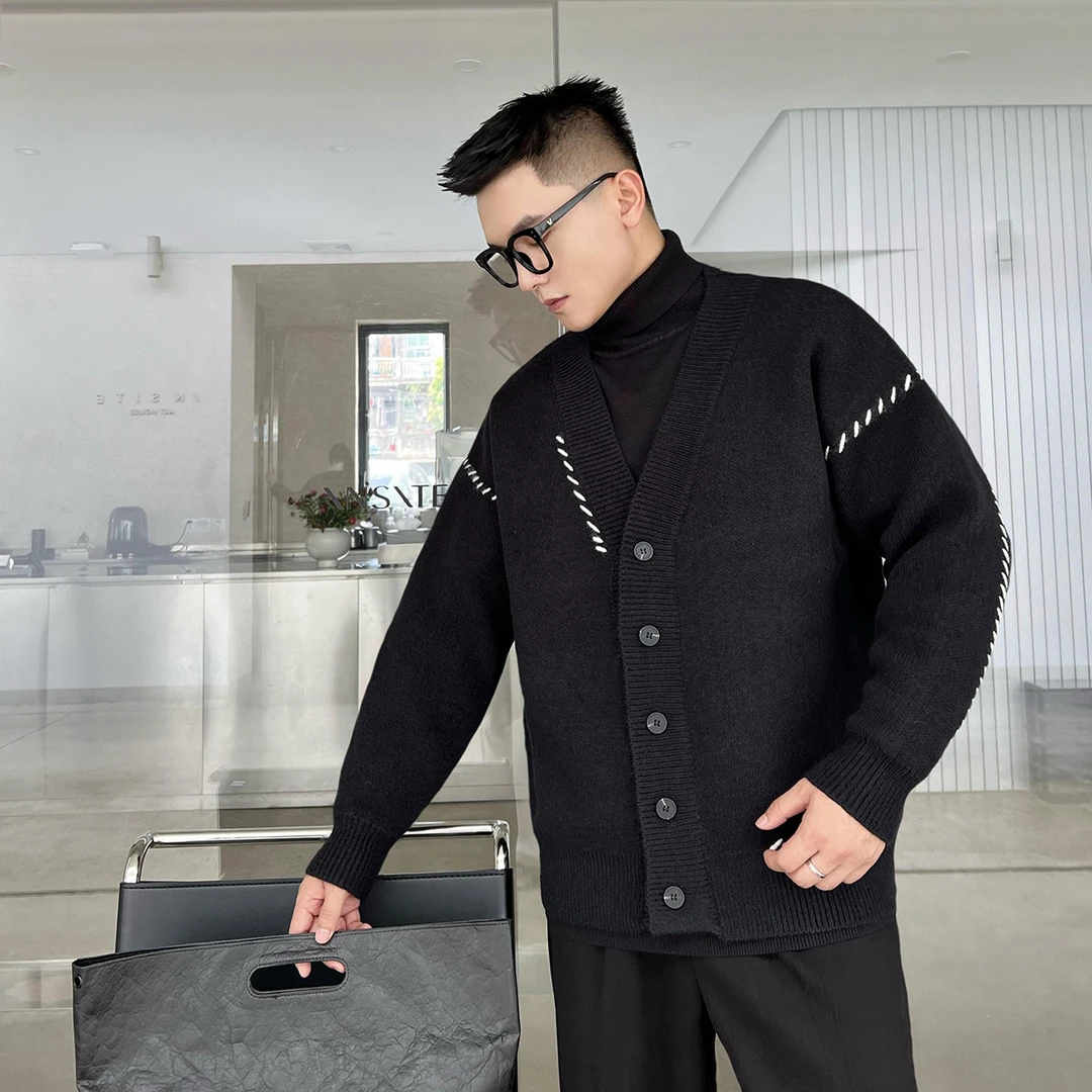 二十二号穿搭【午夜巴黎】进口专机穿线V领毛衣男士保暖针织衫外套