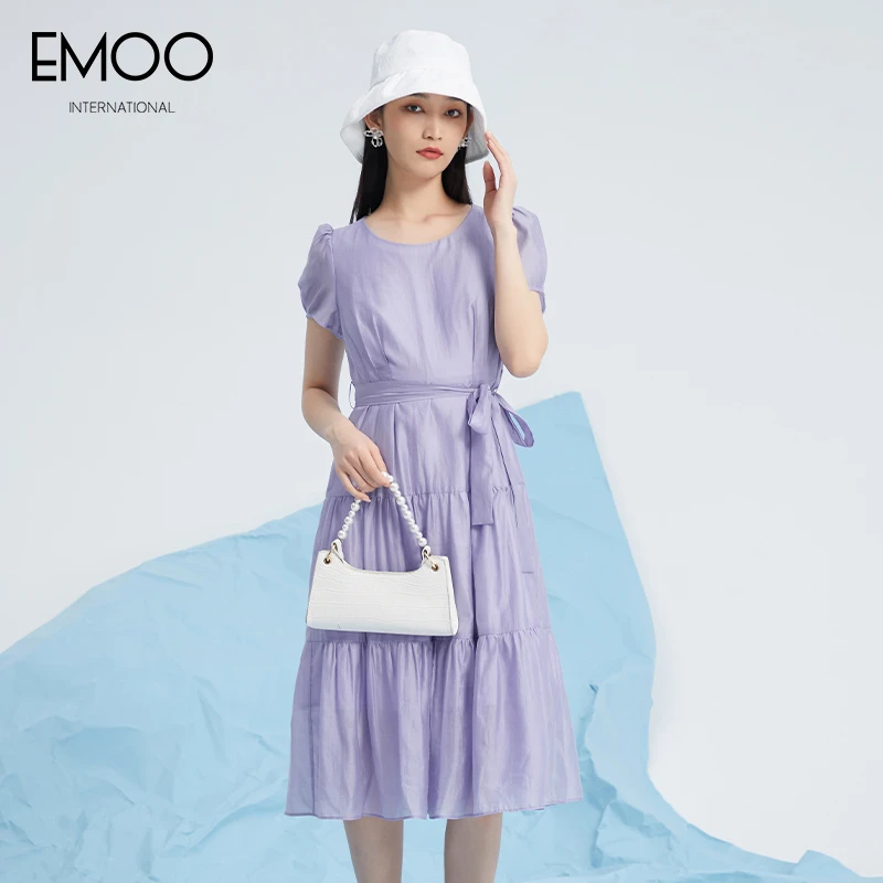 EMOO/杨门春夏超显瘦连衣裙圆领短袖收腰泡泡袖时尚E22L023443