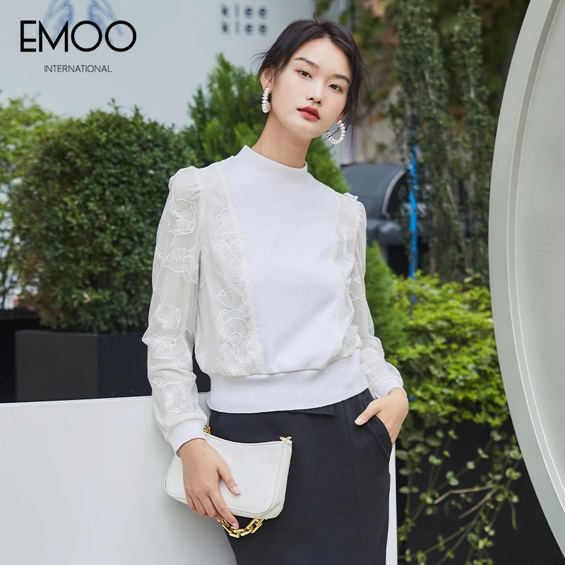 EMOO/杨门蕾丝拼接时尚气质百搭纯色米白长袖套头衫E12T010433
