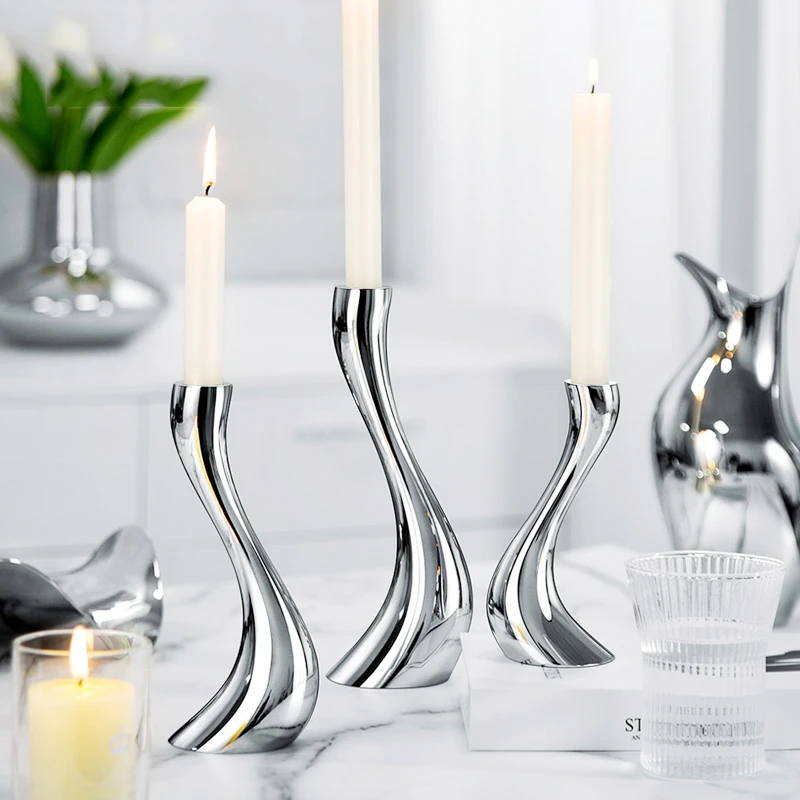 不锈钢天鹅轻奢网红居家北欧烛台装饰浪漫餐桌手工家饰创意摆件