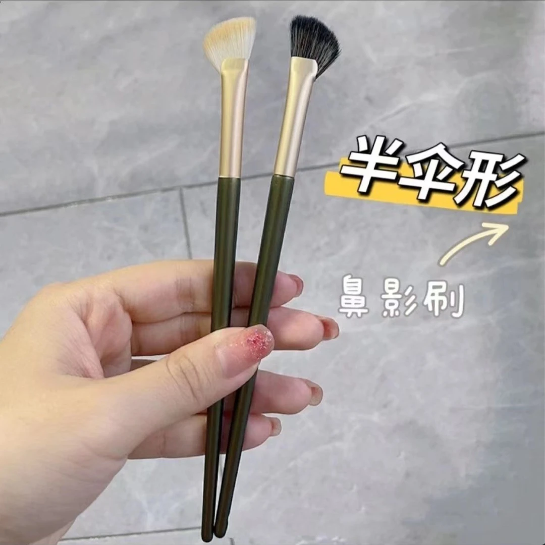 沧州半伞型鼻影刷斜角修容高光细节刷化妆晕染刷斜扇形软毛化妆刷