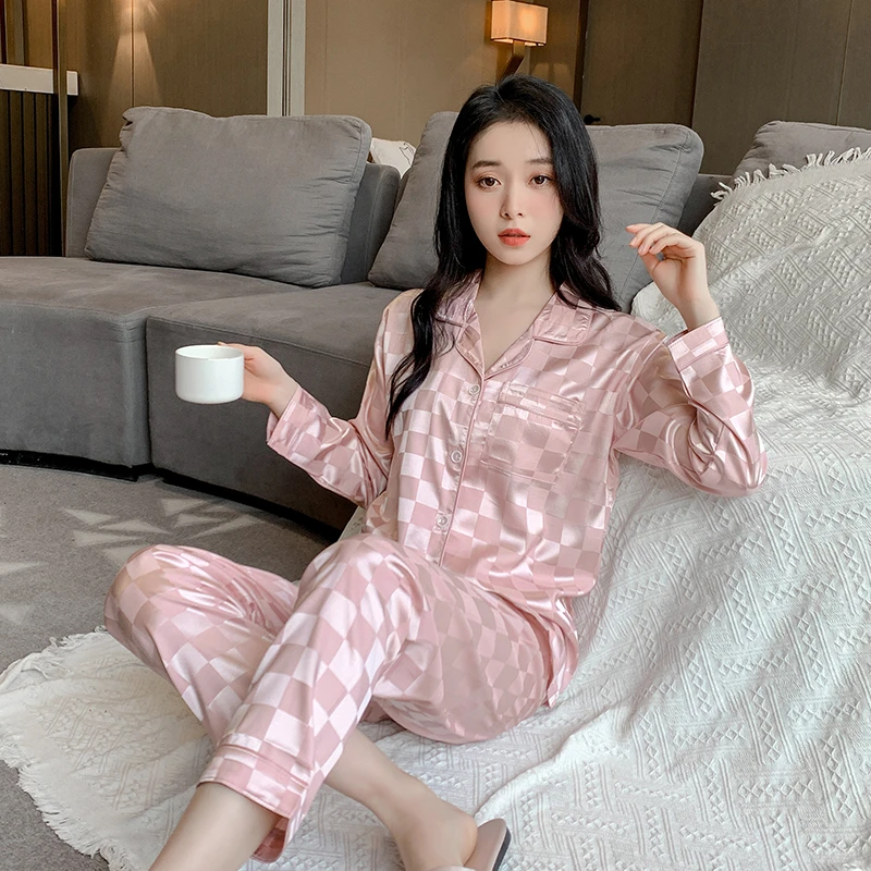 早春单品网红爆款时尚棋盘格子长袖开衫套装薄款冰丝韩版学生家居
