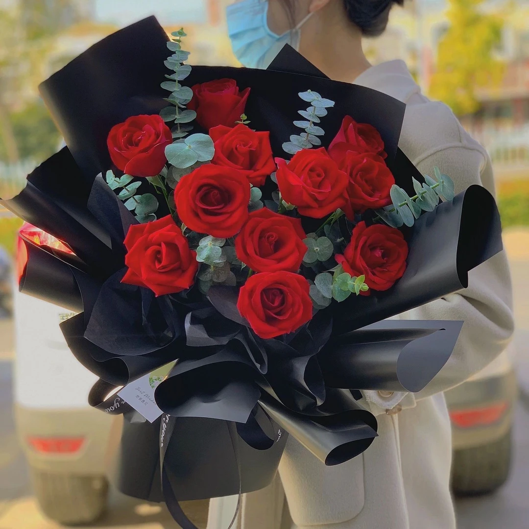 【好物推荐】11支红玫瑰鲜花告白鲜花送老婆女友送爱人送朋友生日鲜花花店送花上门鲜花