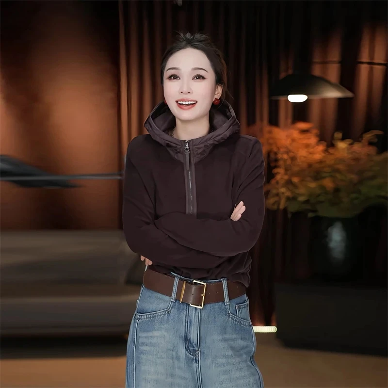 高级感轻奢拼接连帽德绒卫衣女2025秋冬款保暖设计感显瘦打底上衣