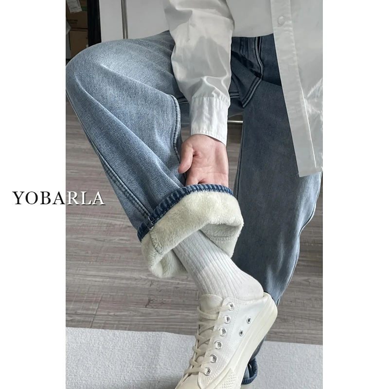 加绒窄版阔腿牛仔裤女秋冬胖mm宽松大码梨形身材显瘦直筒裤子