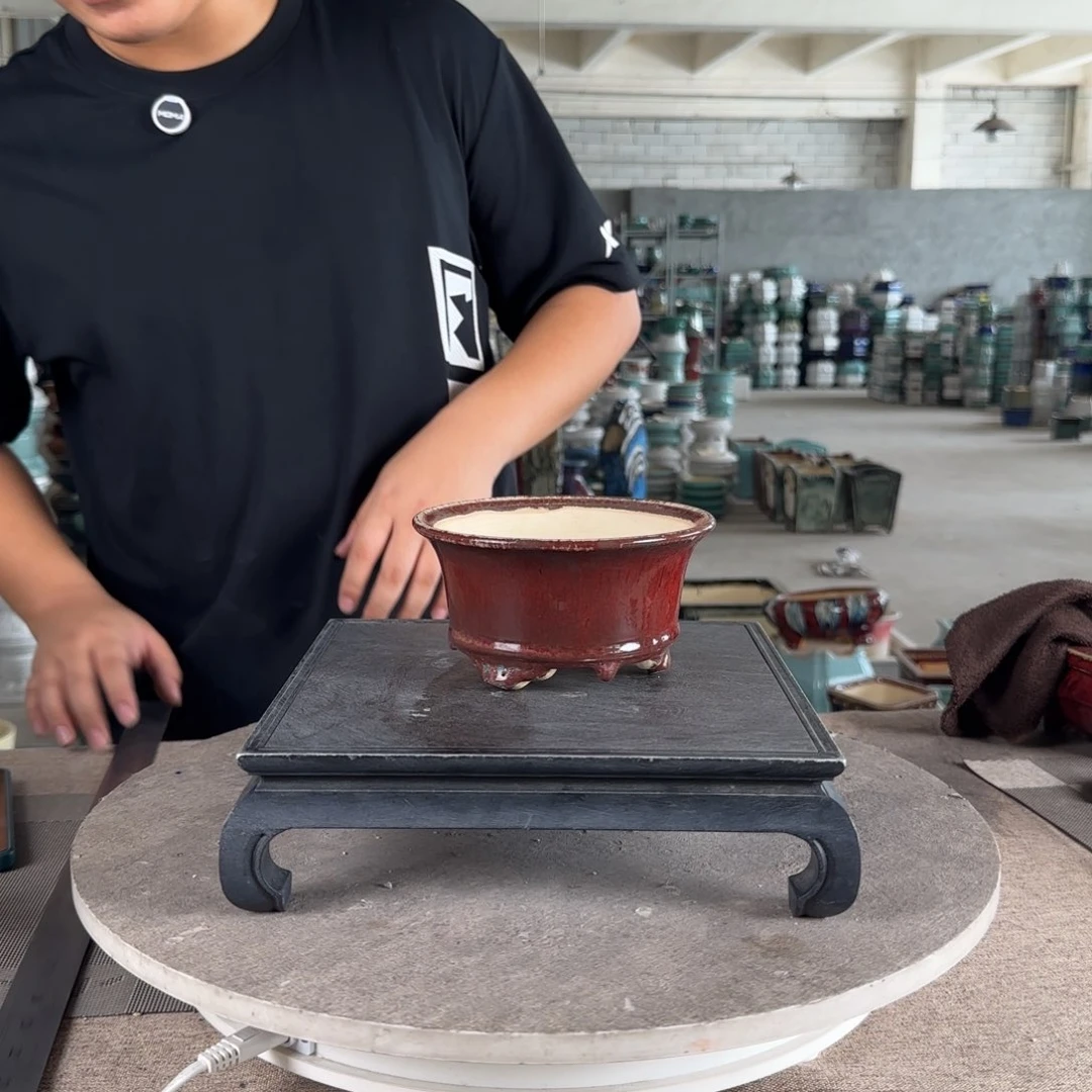 一风堂石湾花盆。