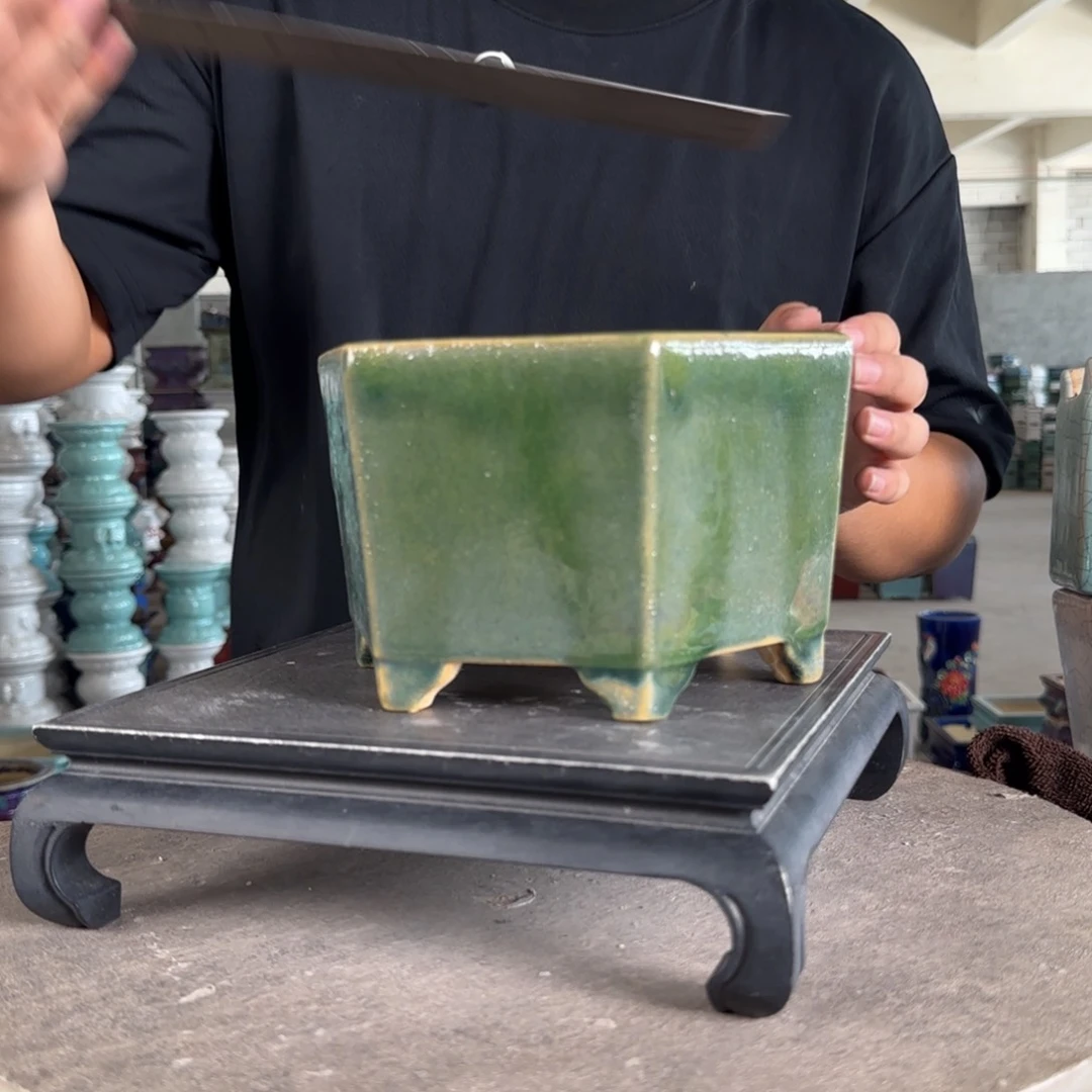 一风堂石湾花盆。小气孔