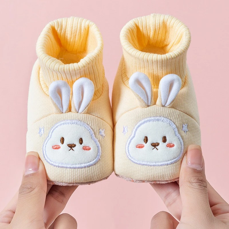 软底婴儿鞋子春秋季男女宝宝鞋婴幼儿新生儿防滑软底学步棉鞋