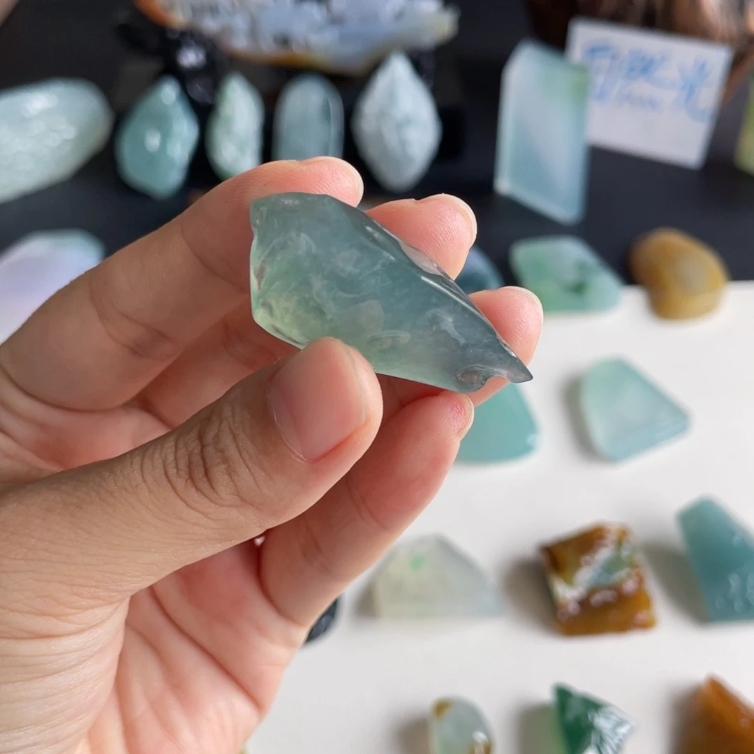 定制翡翠未镶嵌包工