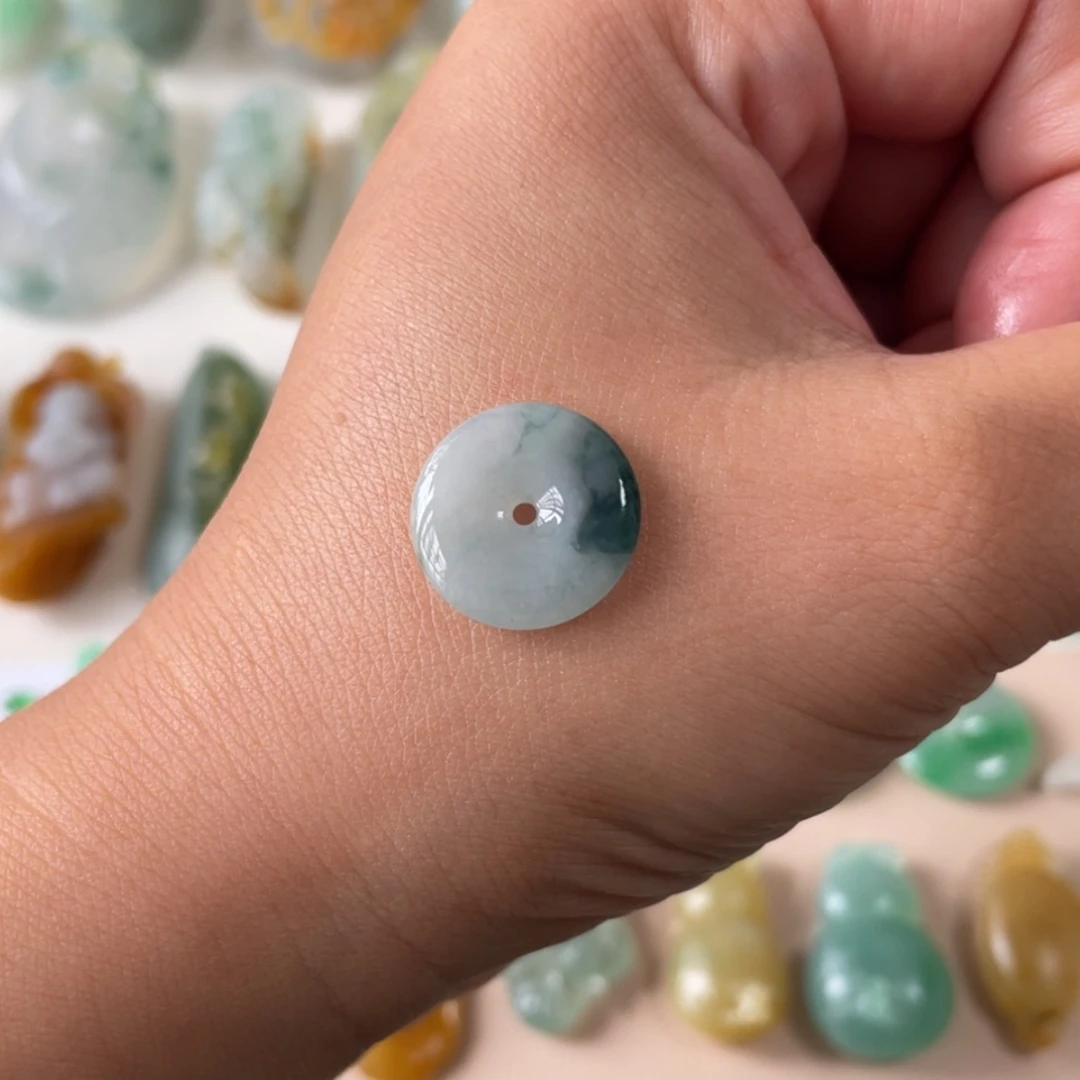 【闪购商品】定制翡翠未镶嵌十*