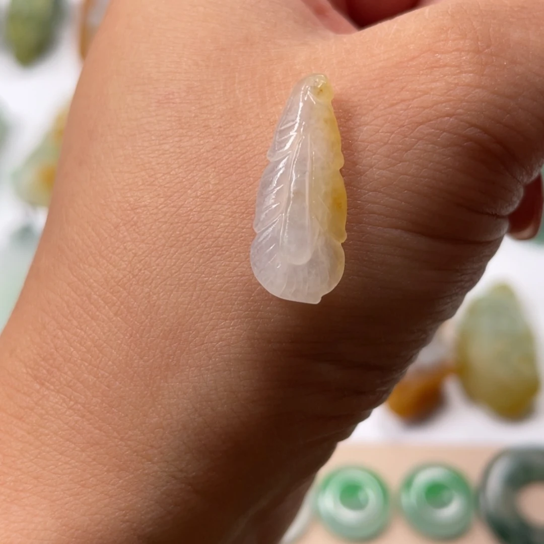 【闪购商品】定制翡翠未镶嵌