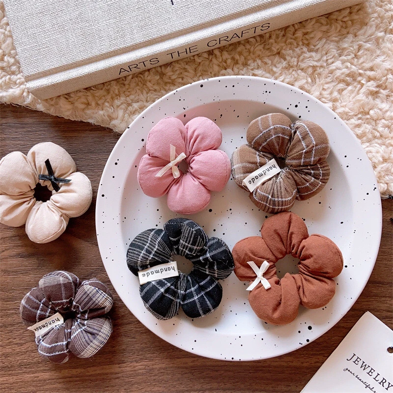 韩系儿童秋冬塞棉花朵马尾头绳亲子款布艺五瓣花朵发圈大肠圈