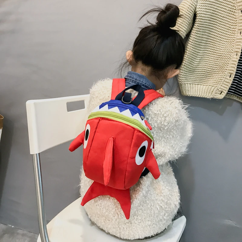 2024新款幼儿园双肩小背包防走失书包卡通迷你小鲨鱼书包儿童背包