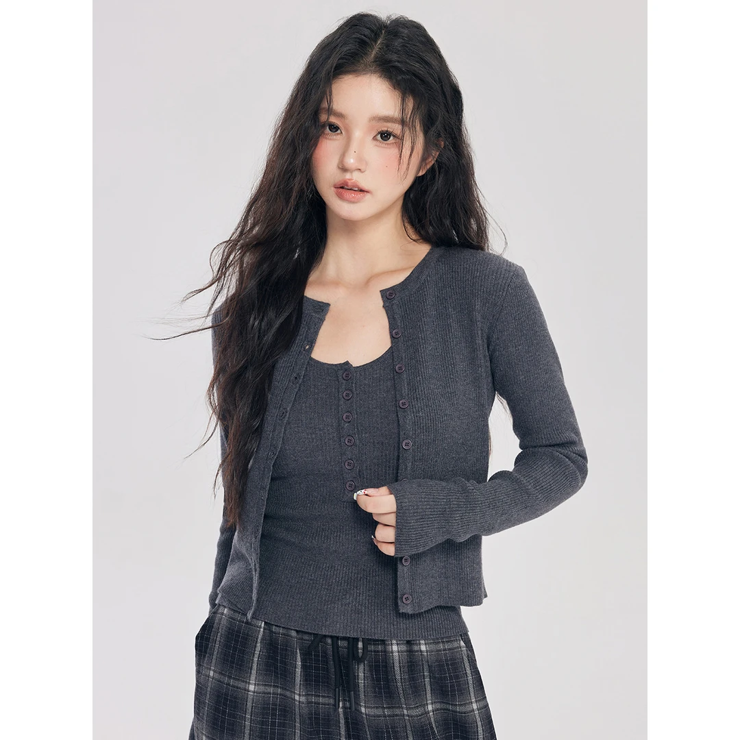 初秋气质百搭法式小众时尚针织显瘦套装短款长袖开衫吊带两件套女