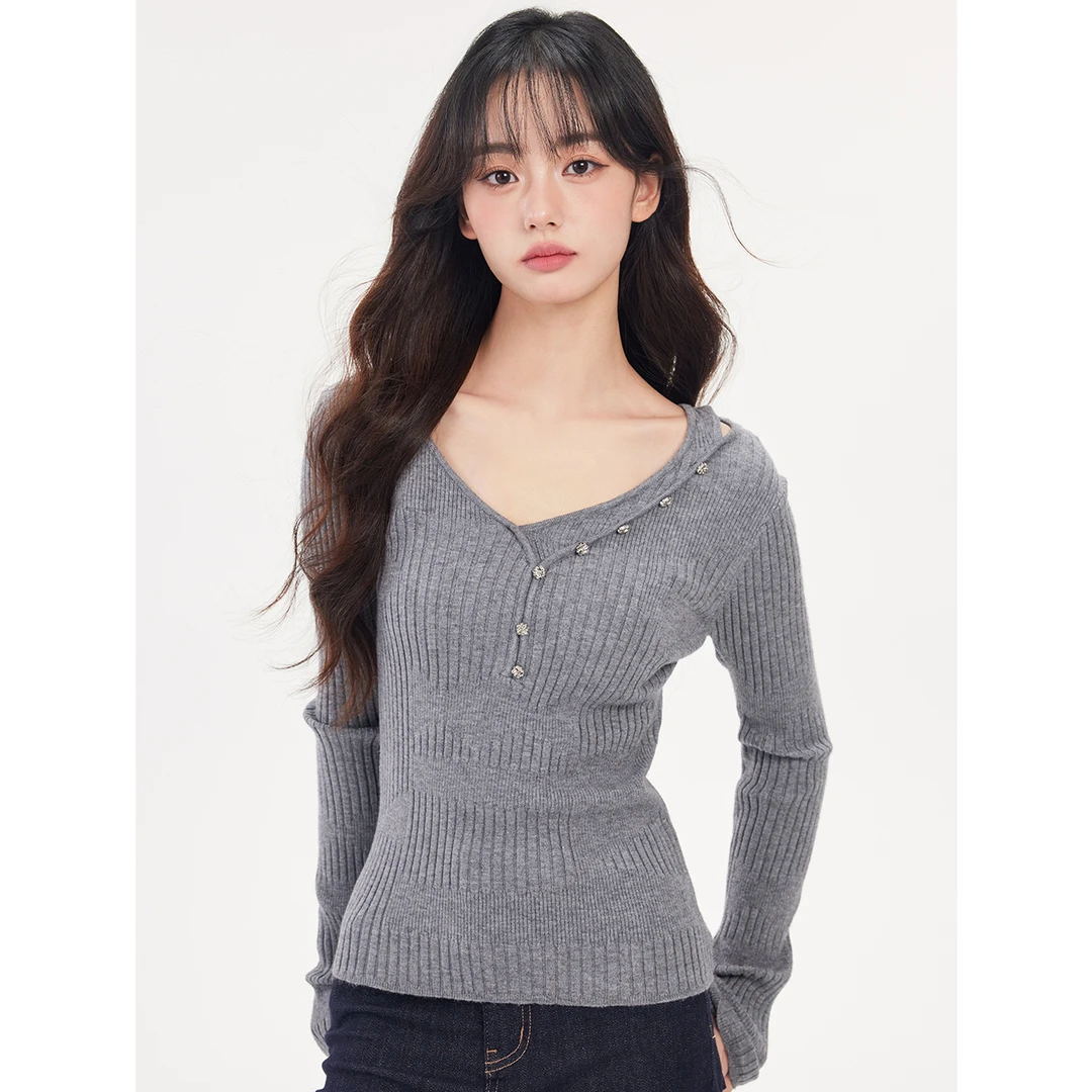 尔给秋季设计感v领针织衫女时尚长袖百搭修身显瘦套头短款上衣