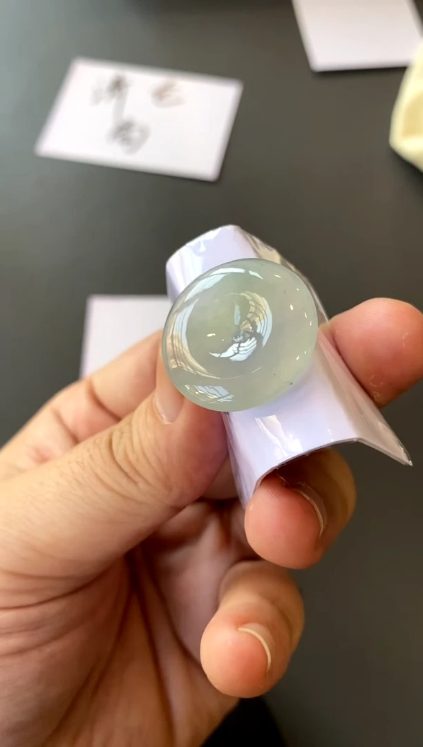【闪购商品】定制翡翠18K金镶嵌扣子