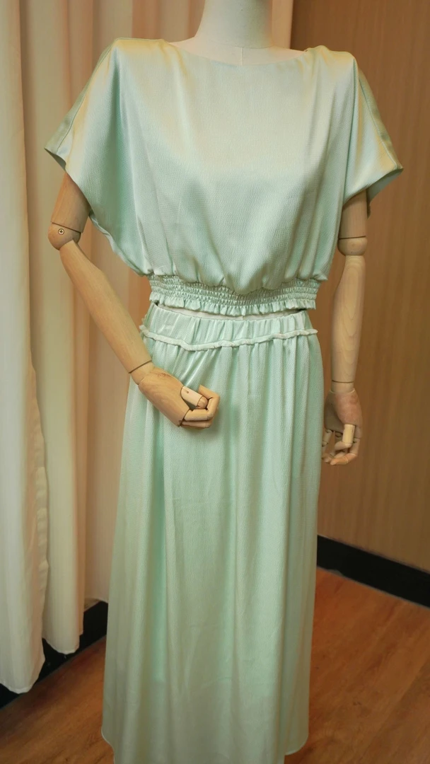 【E051-E060】编号小樊姐女装直播间