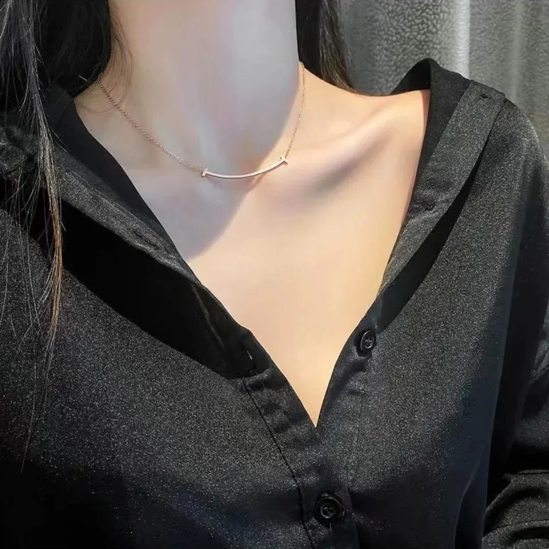 钛钢项链 经典时尚素款微笑项链0195（三色可选）