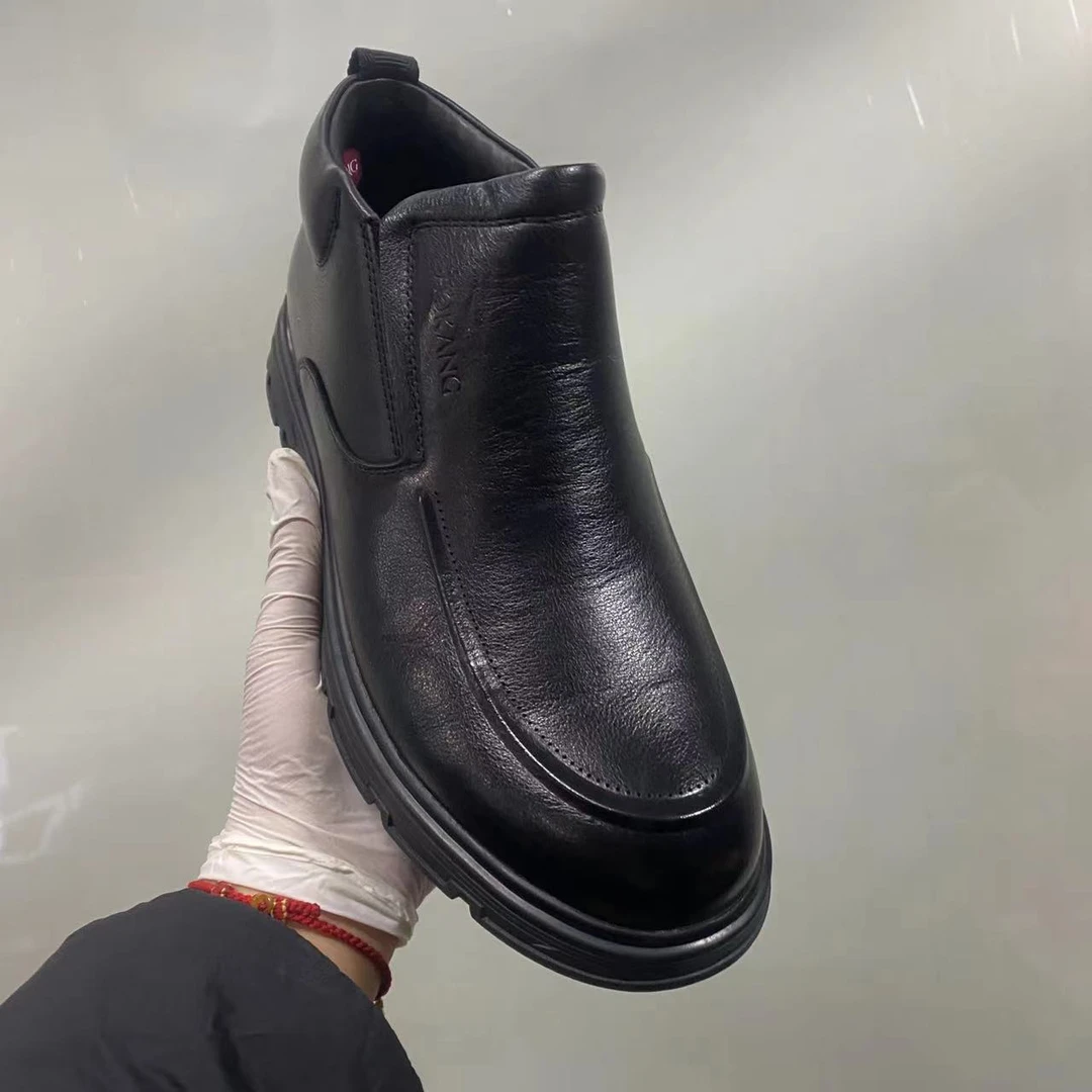 男士休闲皮鞋棉鞋4001黑色
