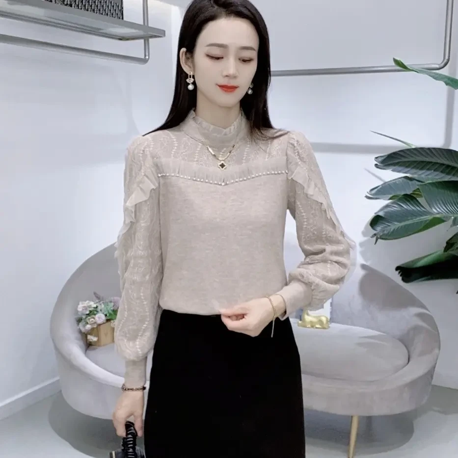 时尚新款拼接蕾丝长袖打底衫洋气上衣宽松显瘦百搭修身秋冬气质