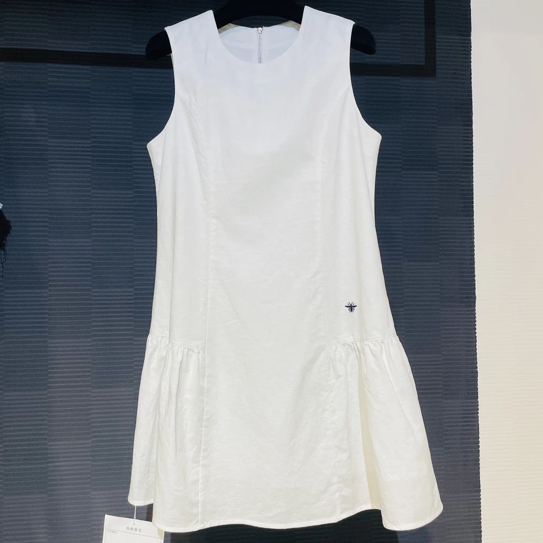 <猪猪出品>2025新款亚麻女装连衣裙女款白色日常新中式446