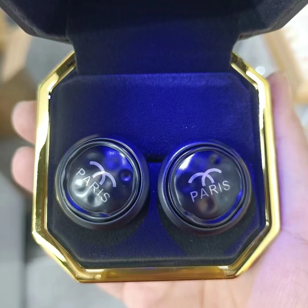 非金属亚克力耳饰 珀卡曼气质百搭黑色个性精致经典小香香z719