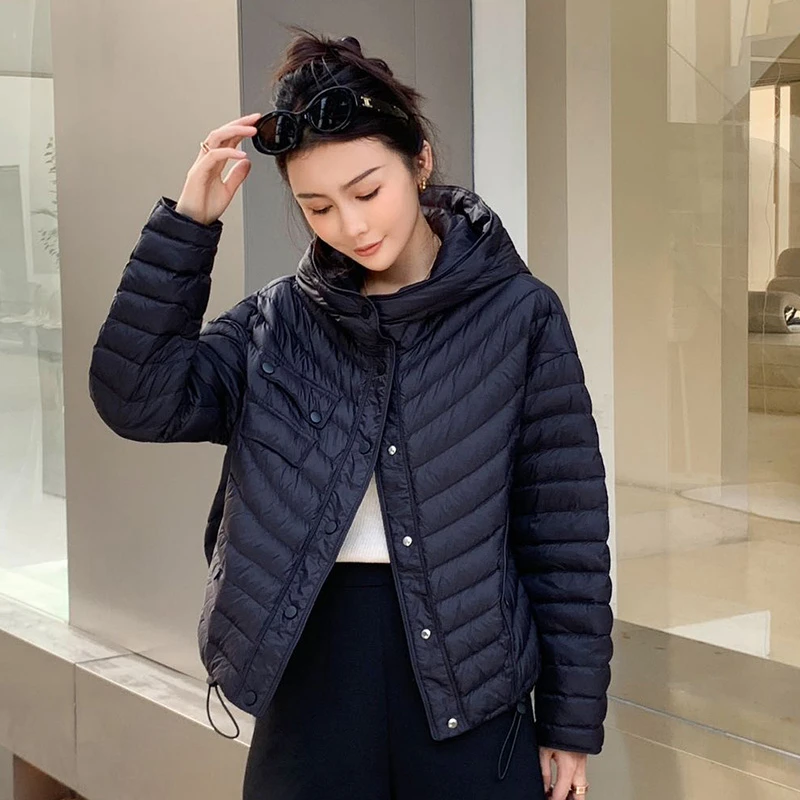 轻薄连帽90白鸭绒短款羽绒服女冬季宽松小个子保暖时尚百搭外套