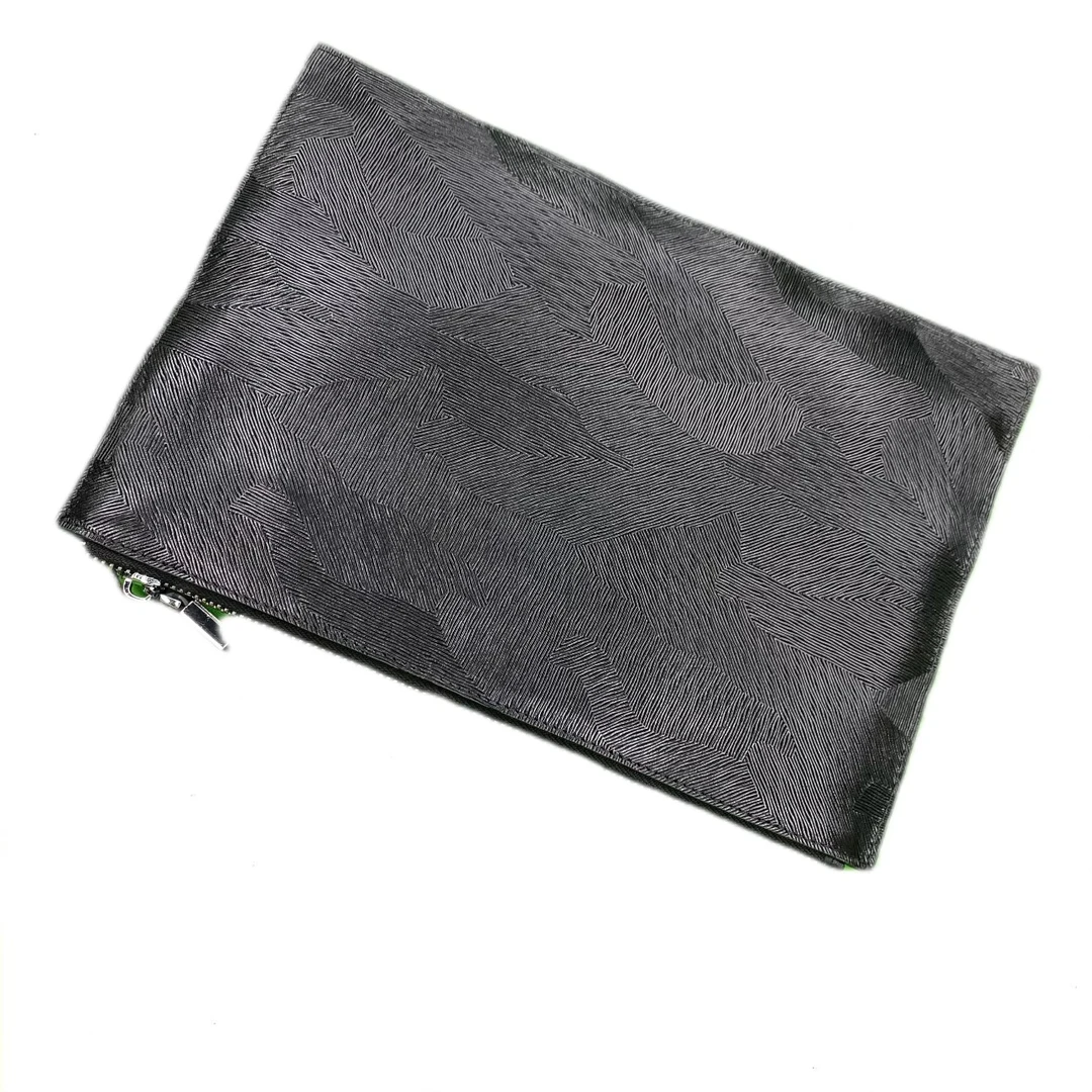 时尚休闲百搭大抓包  黑色 BL11301