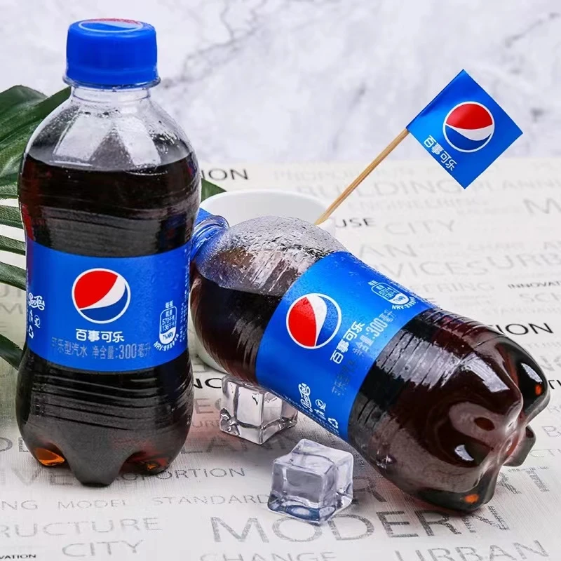 百事可乐碳酸饮料迷你瓶300ml*6瓶(保质期至3月24日)