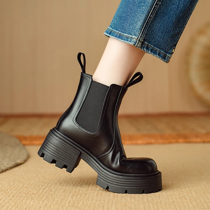 小个子增高6.5cm~秋冬鞋子女款英伦风切尔西靴厚底圆头百搭短靴子