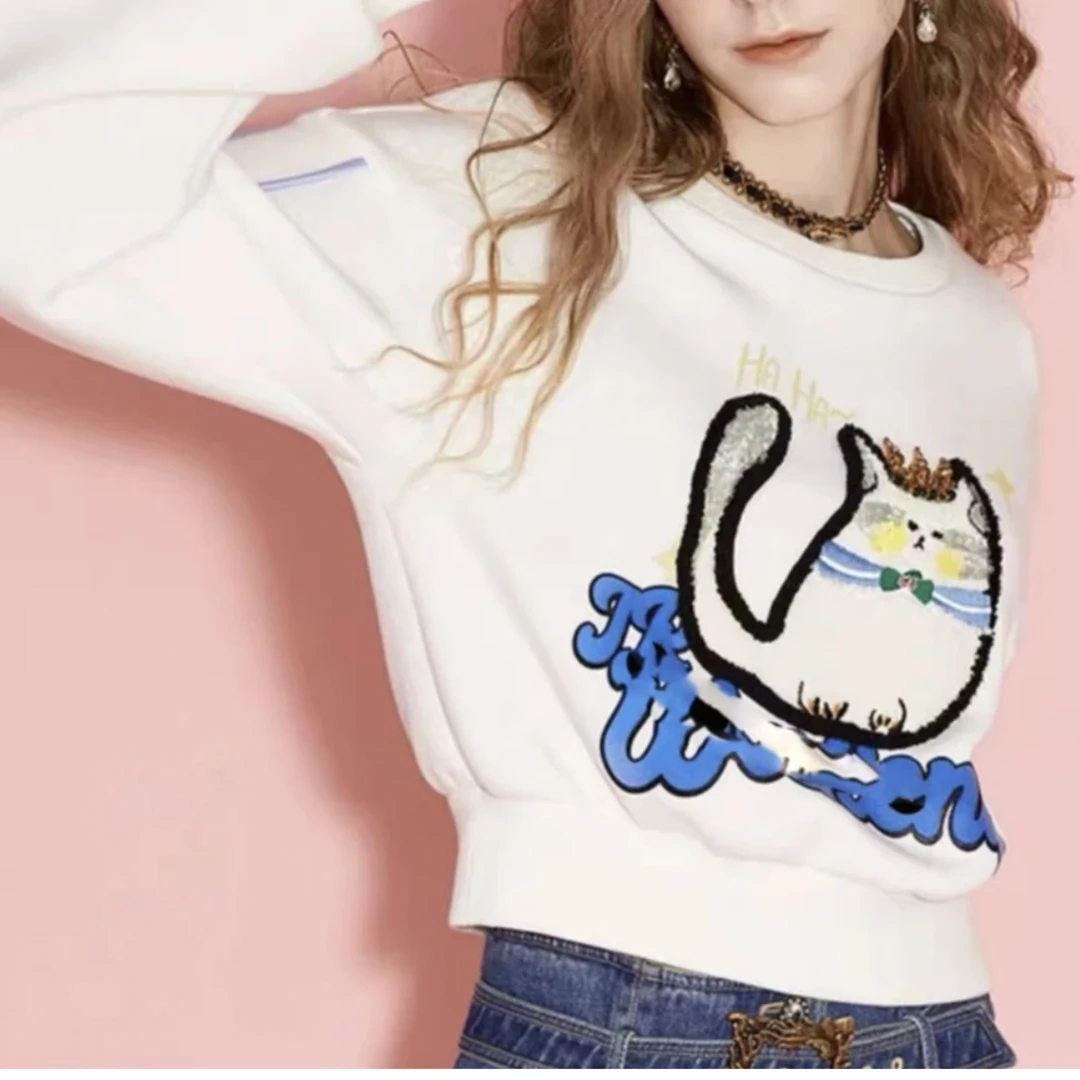 【波浪猫】新款圆领蝴蝶结波浪袖卡通猫咪刺绣钉钻字母印花长袖A029