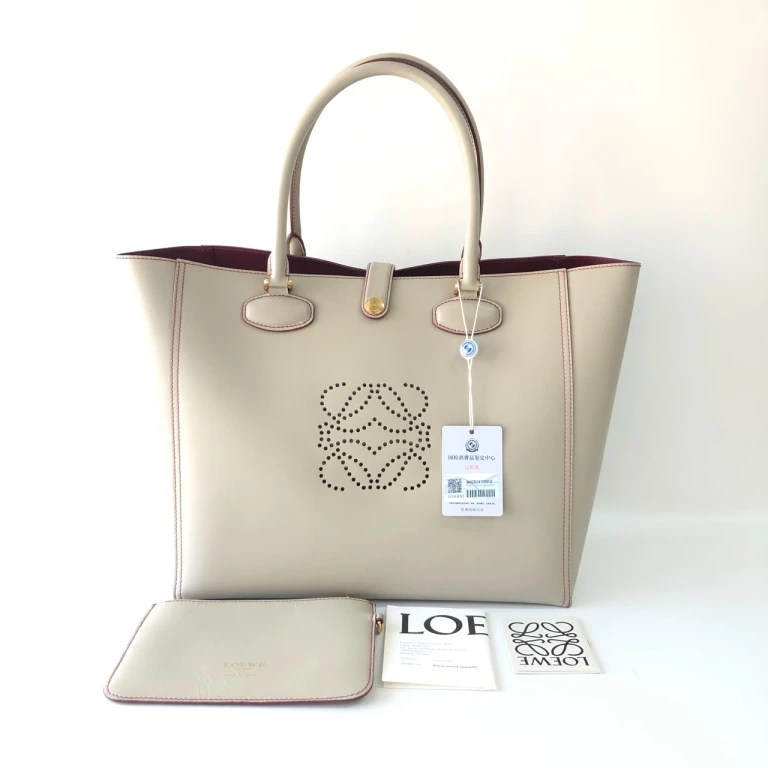 95新 LOEWE/罗意威 安洁利严选 loewe镂空托特手提包 WHZ410267H