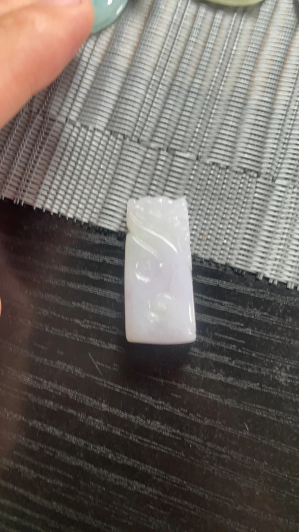 紫罗兰仿古龙如意吊坠