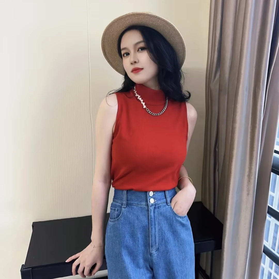 哥弟 红色减龄修身显瘦百搭无袖背心内搭烟管领打底衫女1300677