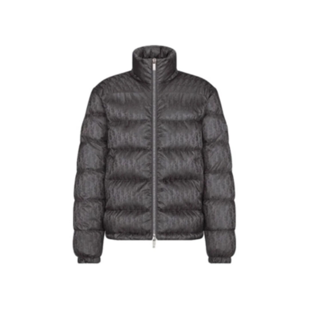 全新未使用 DIOR/迪奥 满印立领短款长袖羽绒服/46码