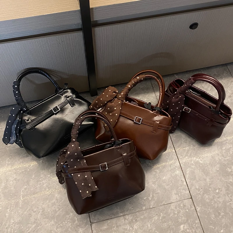 女包高级质感大容量手提包包秋冬时尚通勤潮流百搭单肩斜挎包